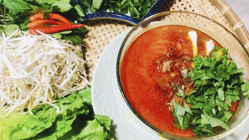 Bánh Canh Thịt Bò Huế