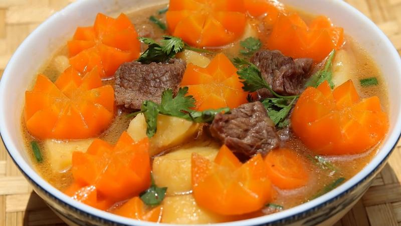 Canh Bò Nấu Khoai Tây Thơm Ngon Bổ Dưỡng