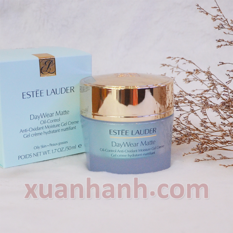 Chọn kem dưỡng Estee Lauder cho da dầu