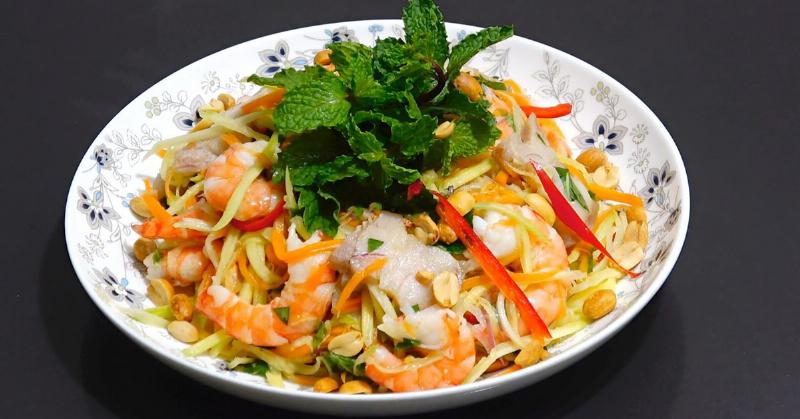 Gỏi Xoài Tôm Khô Chua Cay Mặn Ngọt