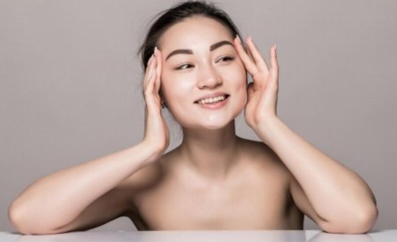 Hada Labo cho da dầu mụn: Giải pháp cho làn da sạch khỏe