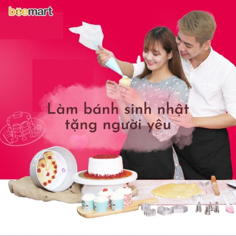 Làm bánh sinh nhật cho người yêu