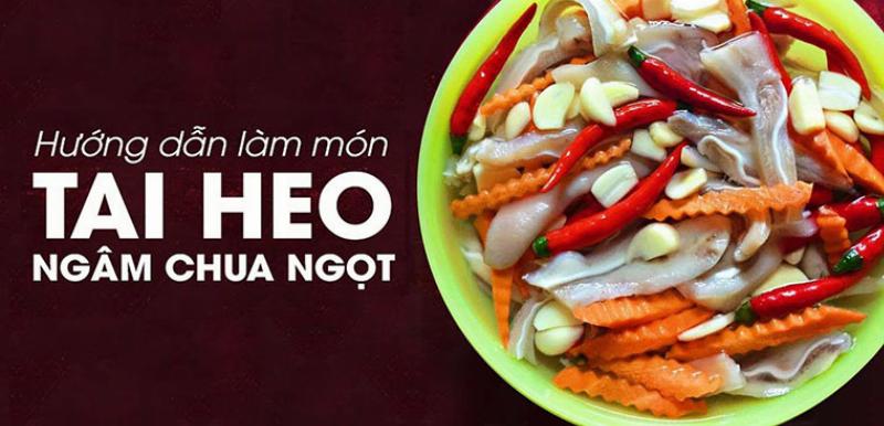 Tai Heo Ngâm Dấm Me