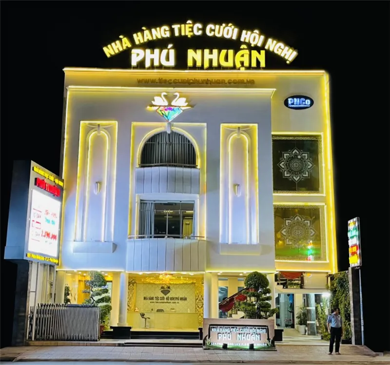 Nhà hàng tiệc cưới Phú Nhuận