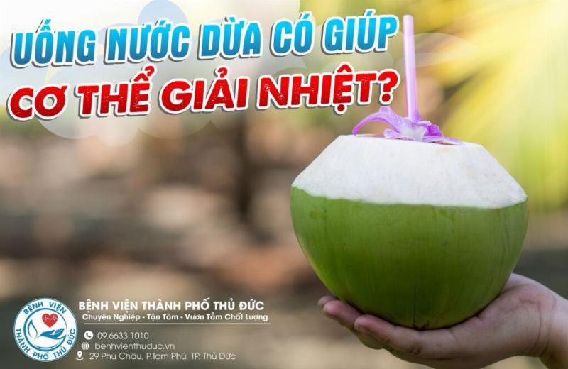 Nước dừa tươi mát lạnh giải nhiệt